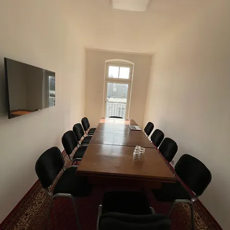 Altbauwohnung Im Herzen Berlins *